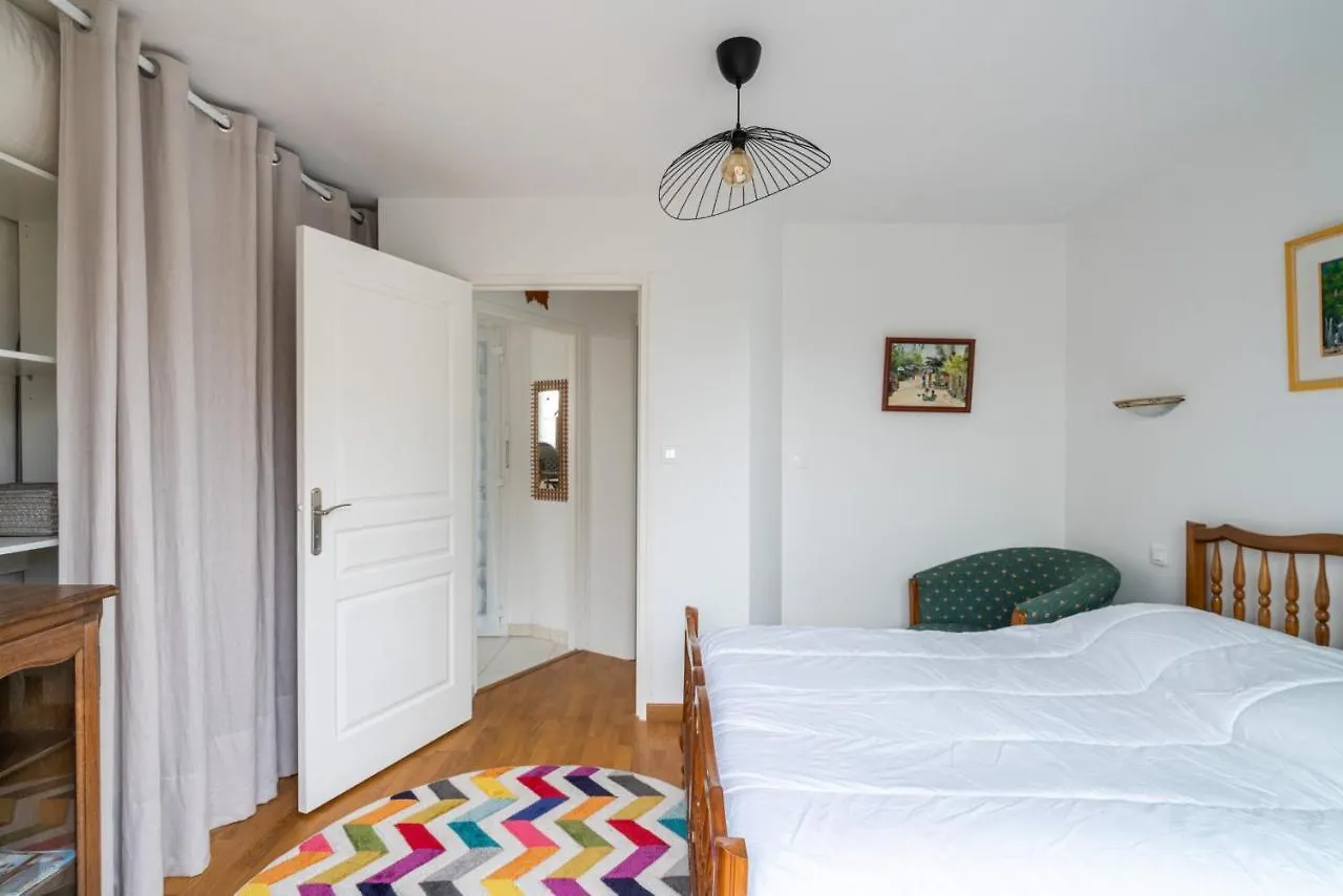 Jolie Maison Pour 6 Personnes Au 勒古拉威尼克 0*,  法国